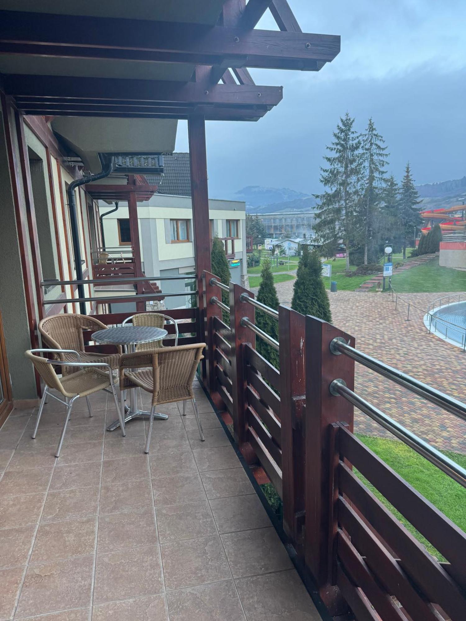 Apartman Paradise Besenova Luaran gambar