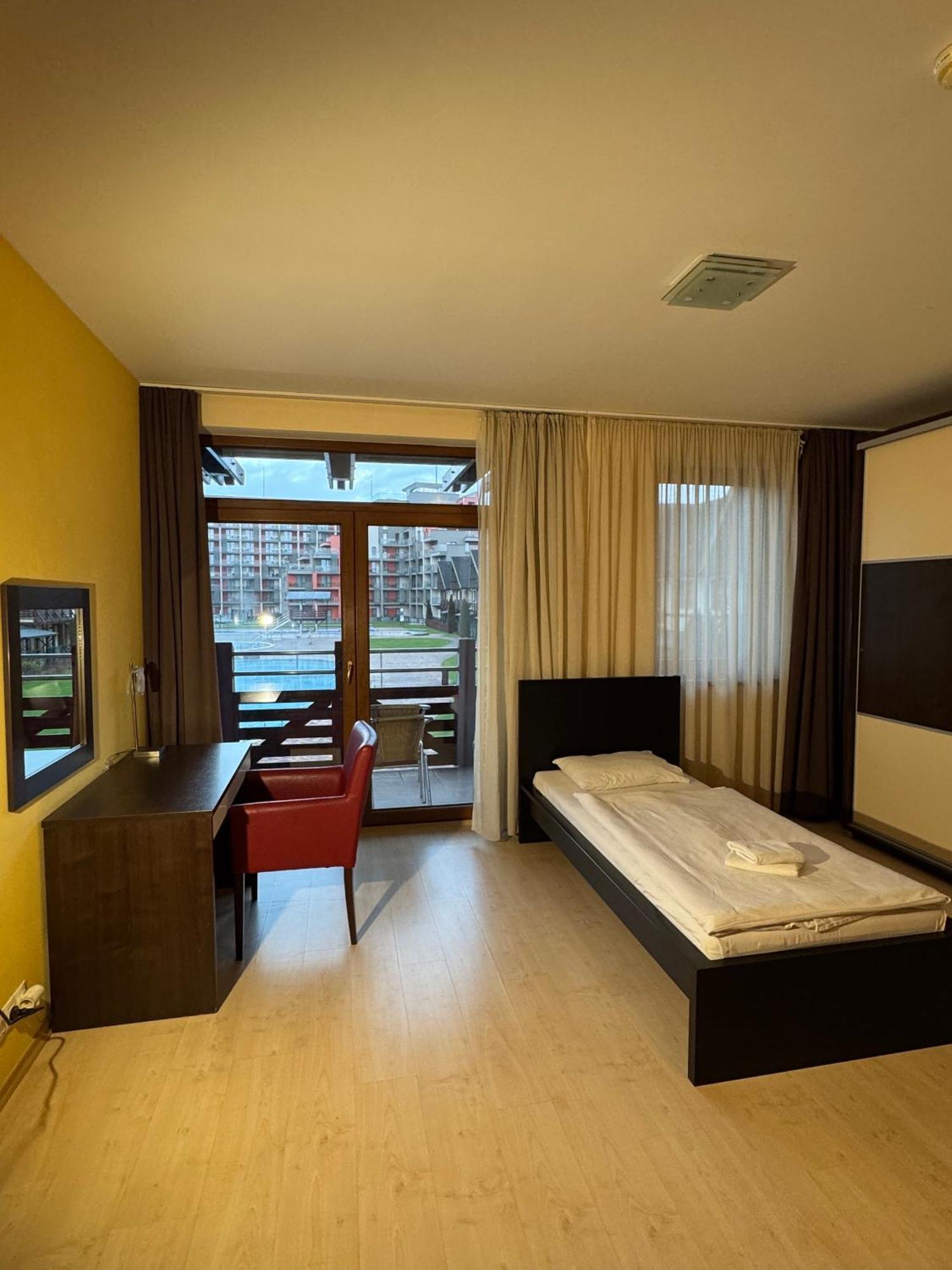 Apartman Paradise Besenova Luaran gambar