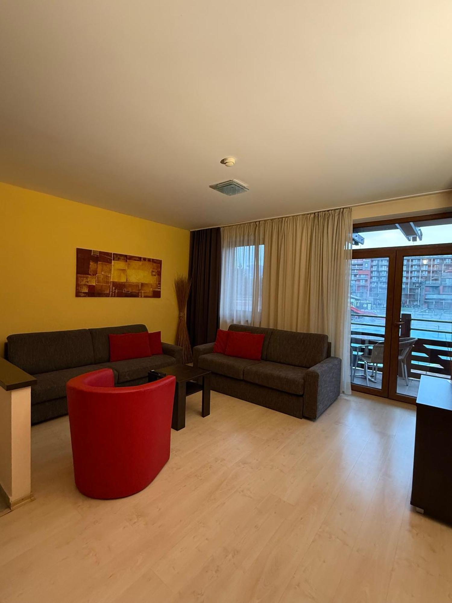 Apartman Paradise Besenova Luaran gambar